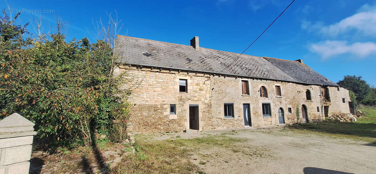 Maison à YVIGNAC-LA-TOUR