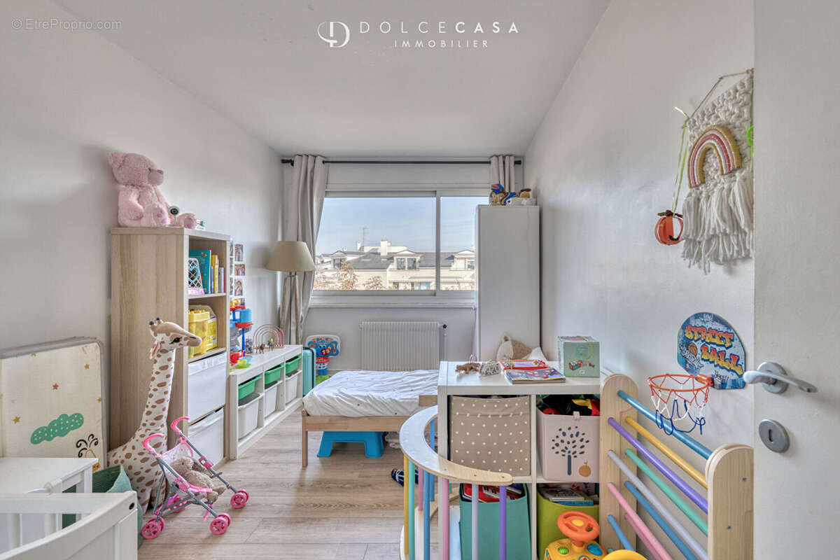 Appartement à LE PERREUX-SUR-MARNE