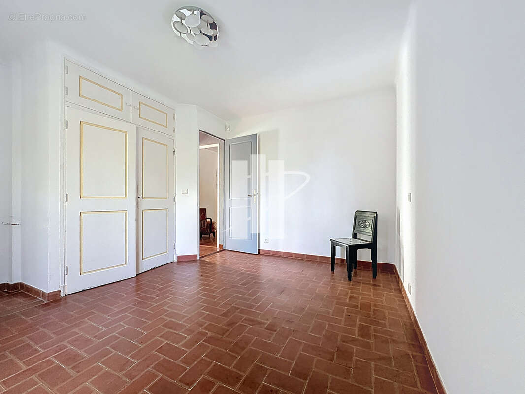 Maison à FREJUS