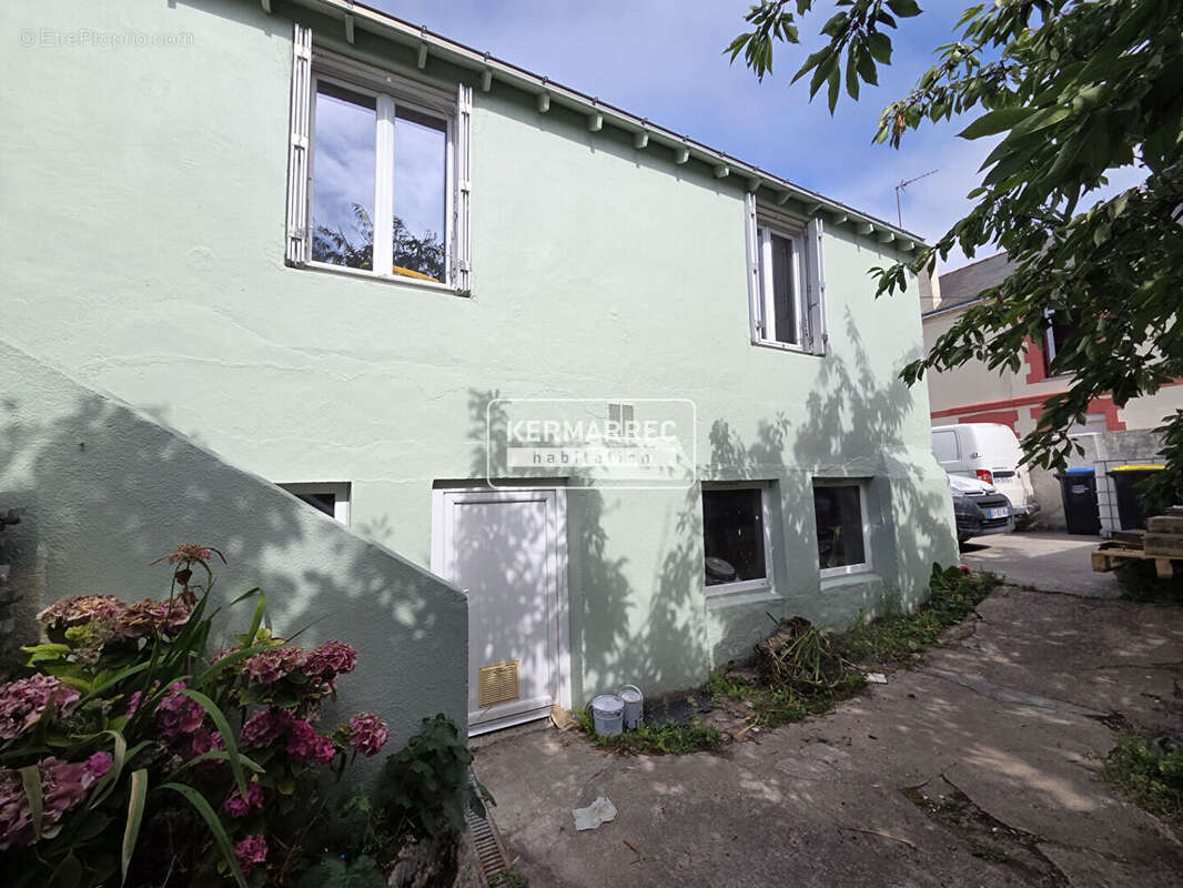 TRIGNAC - 7 chambres - 198 m² - photo 14