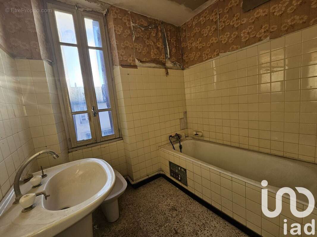 Photo 5 - Appartement à BAGNOLS-SUR-CEZE