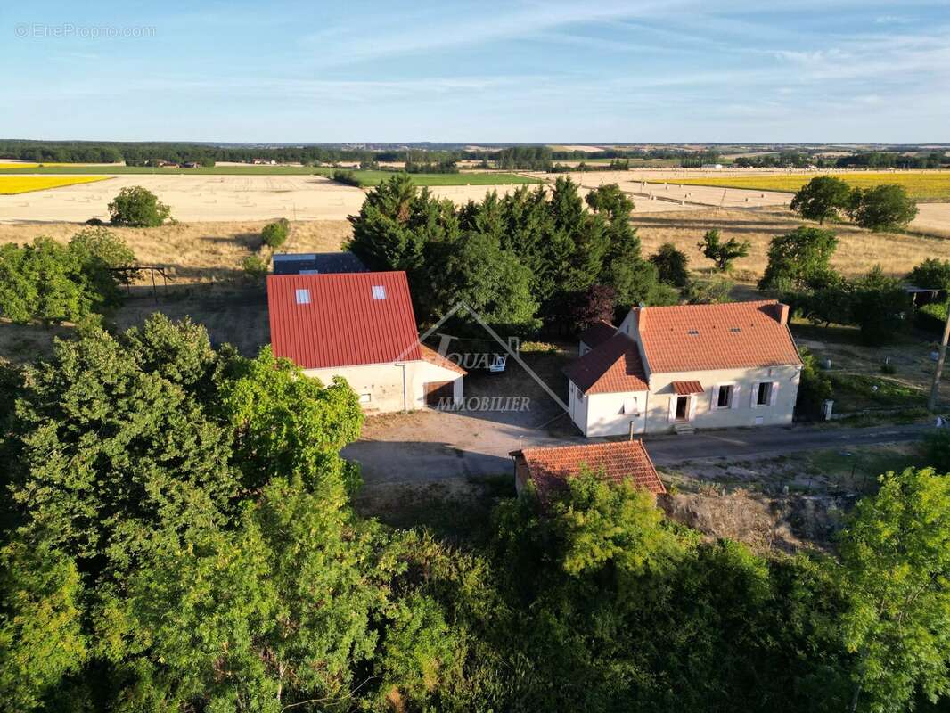 Maison à BAYET
