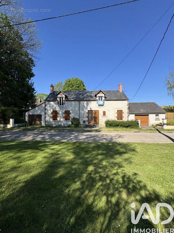 Photo 1 - Maison à SAINTE-SOLANGE