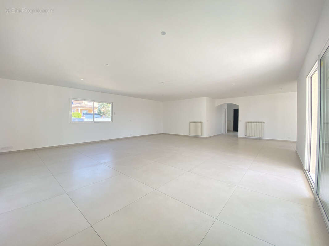 Maison à PORTIRAGNES