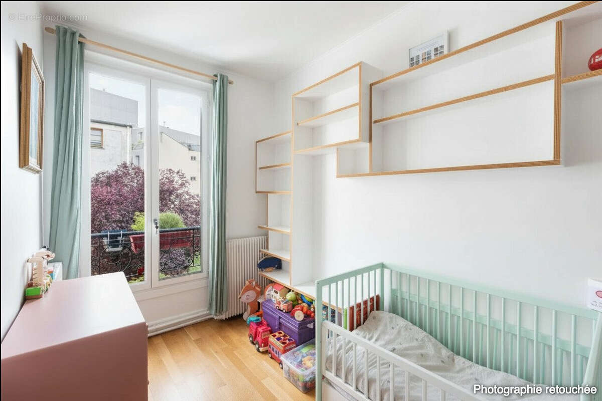 Appartement à PARIS-20E