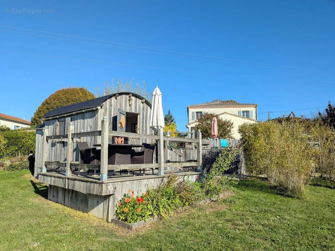Maison à PONS