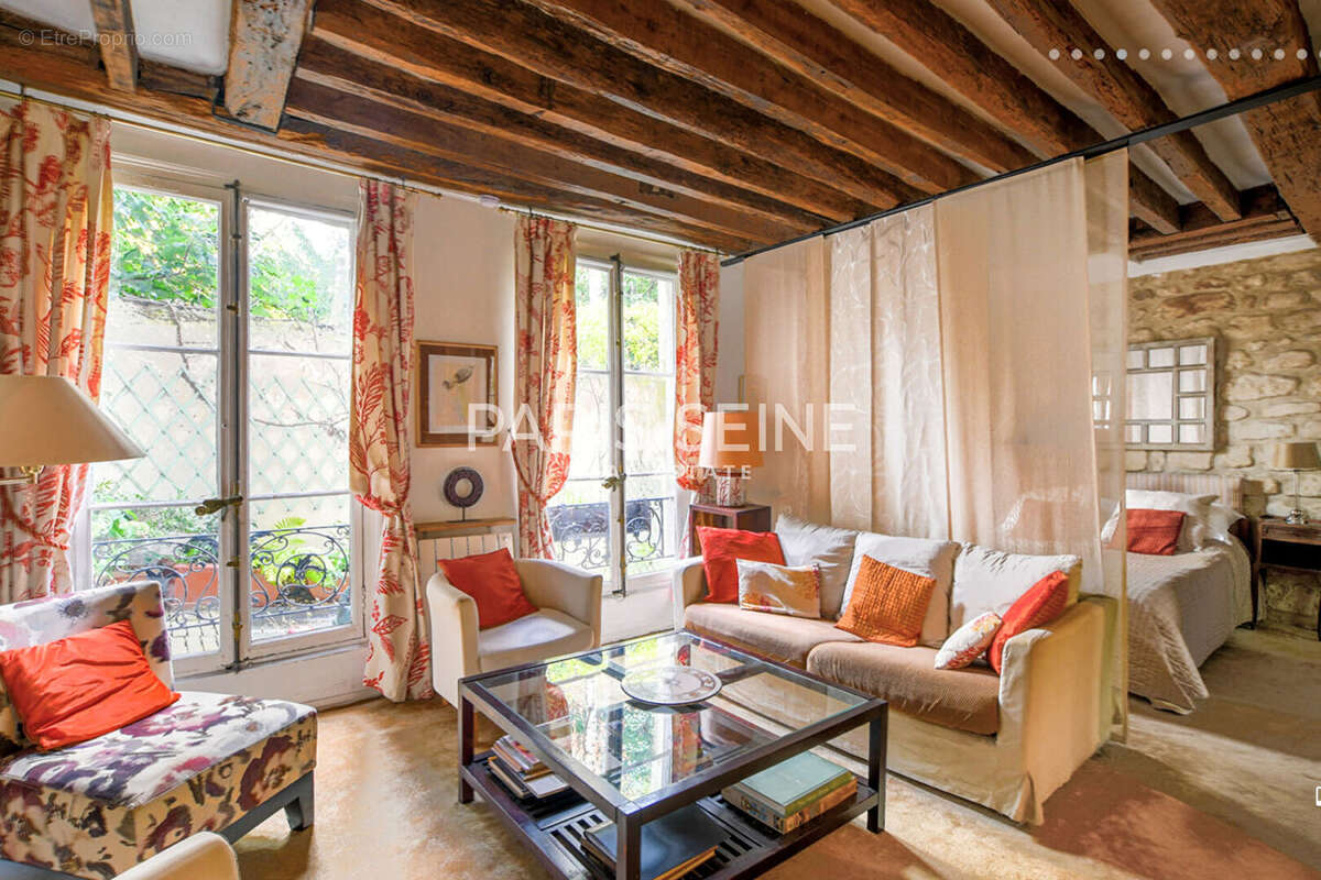 Appartement à PARIS-6E