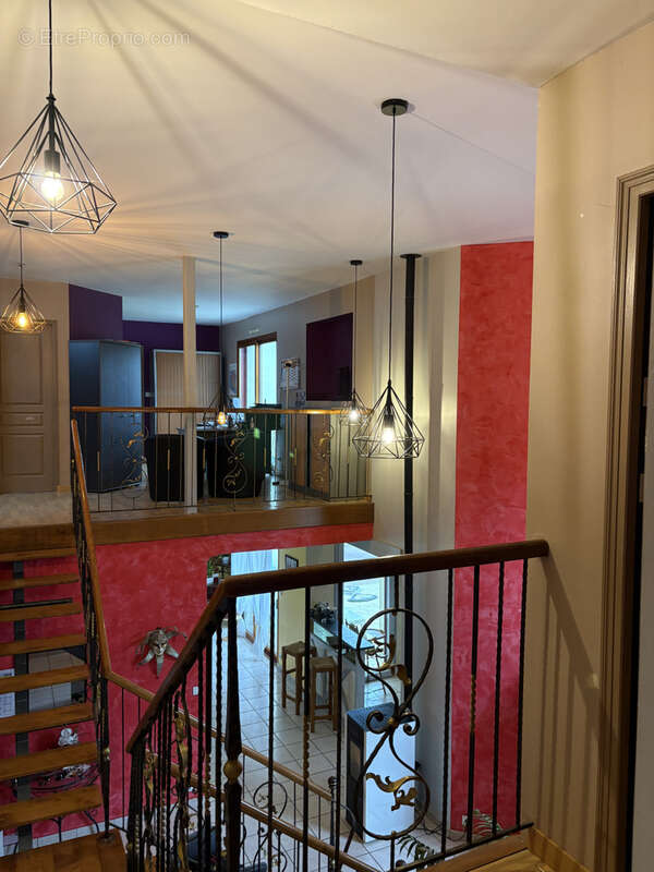 Maison à LA HAIE-TRAVERSAINE