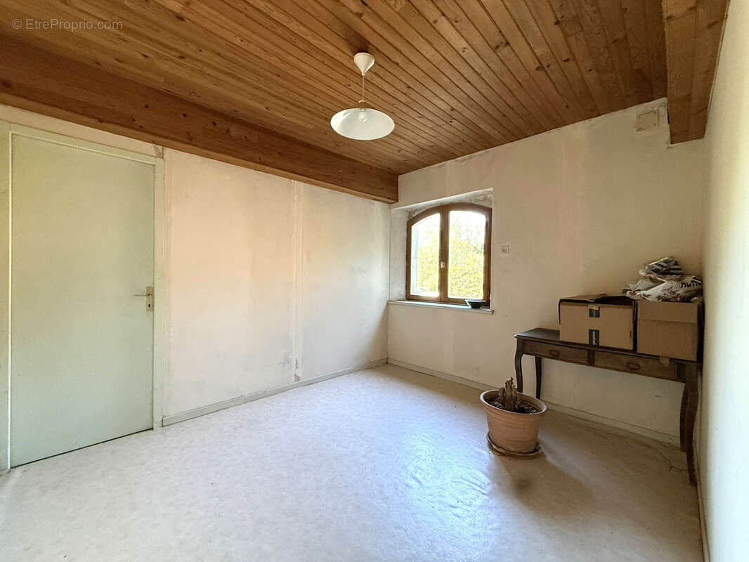 En exclusivité ! Corps de ferme à fort potentiel ! - photo 13