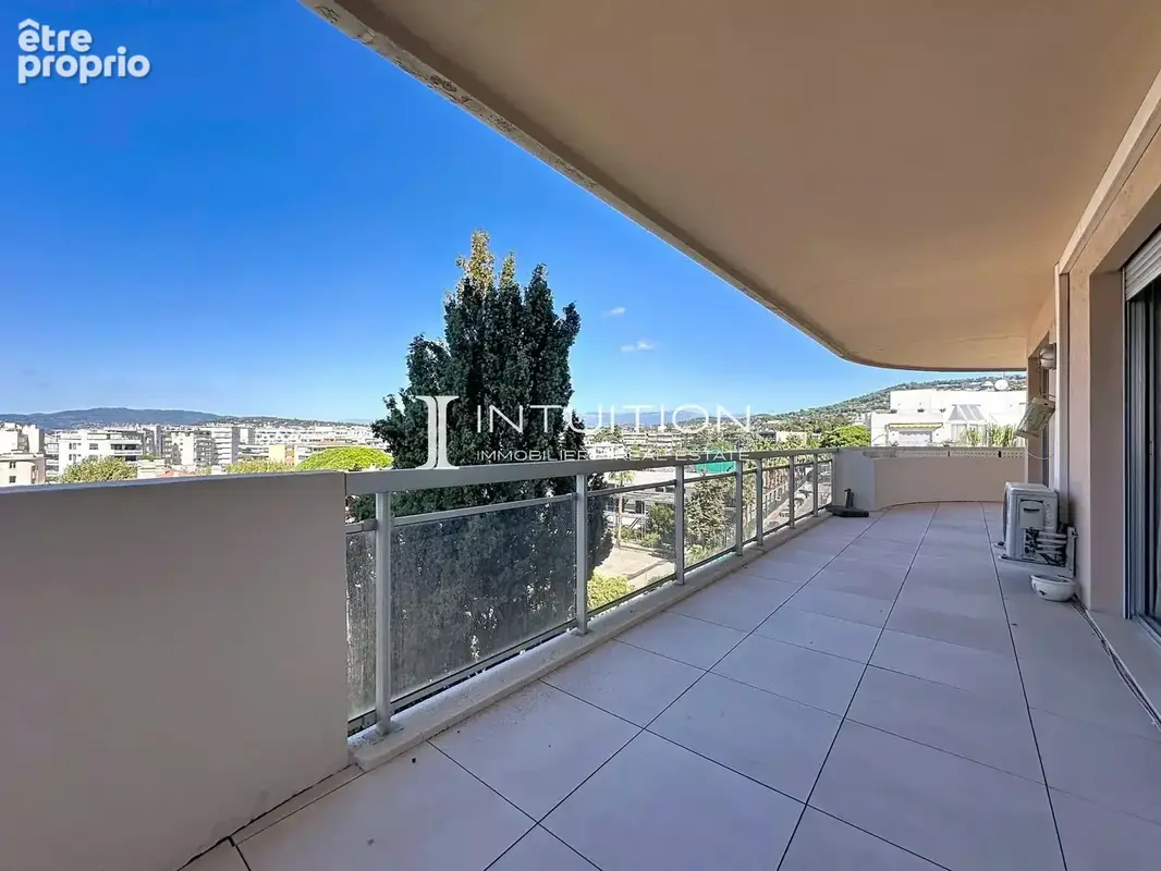 Cannes - Basse Californie : Vaste appartement toit terrasse avec garage - photo 28