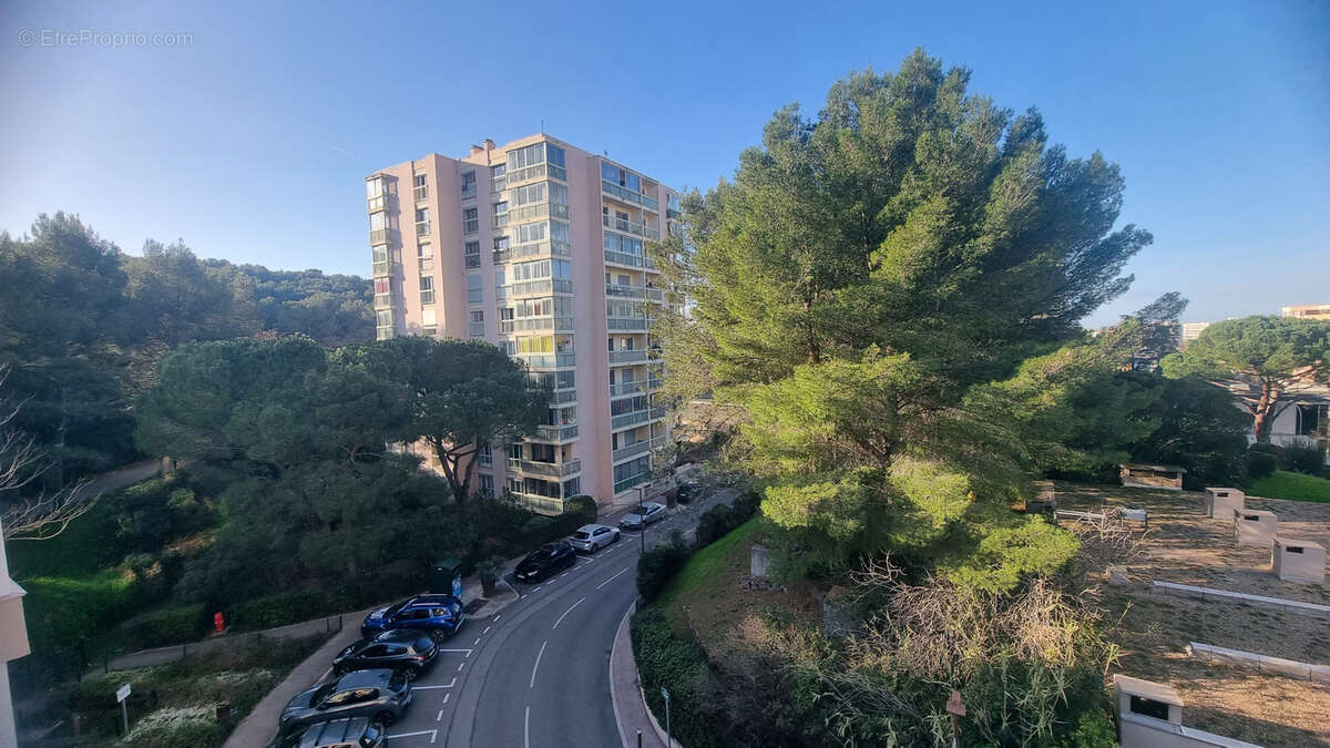 Appartement à LA VALETTE-DU-VAR