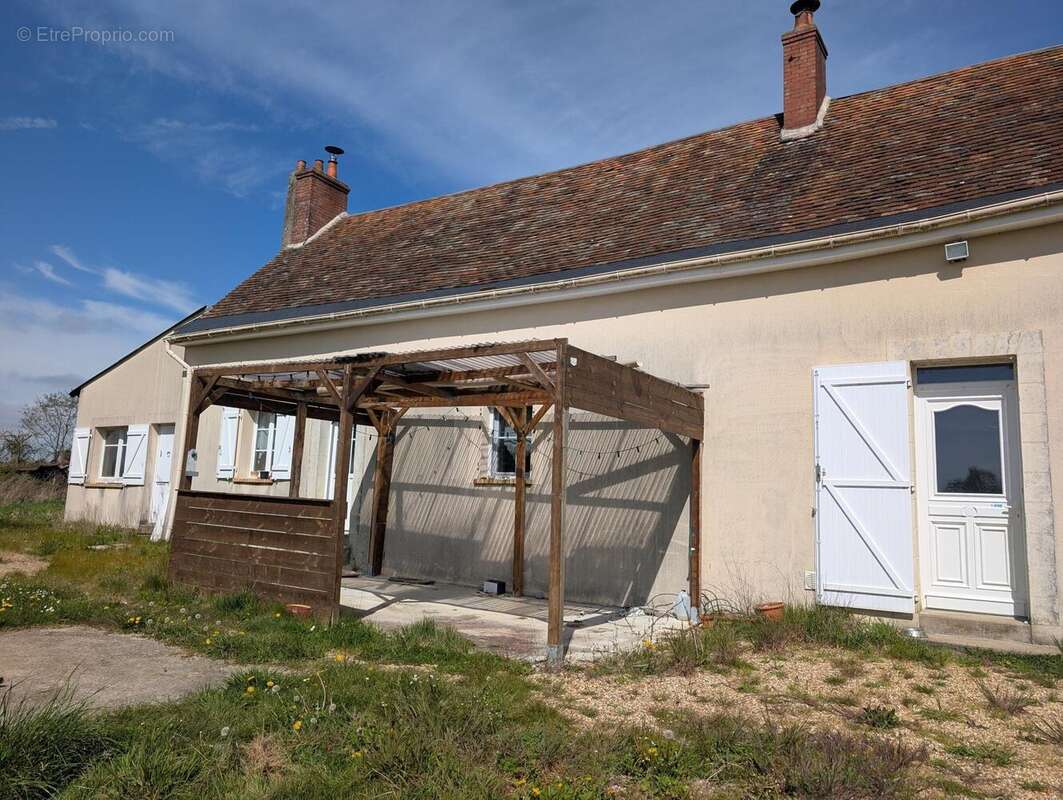 Maison 95 m² à Meigne-Le-Vicomte  - photo 7