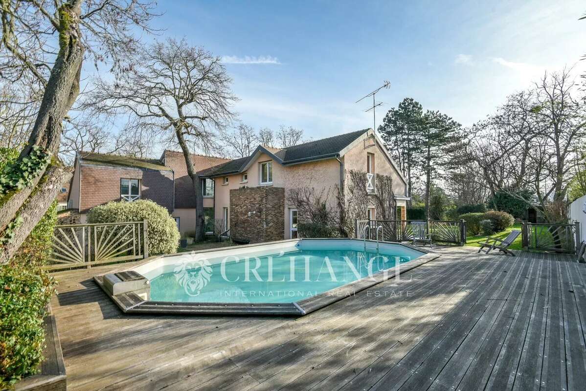 Maison à LE VESINET