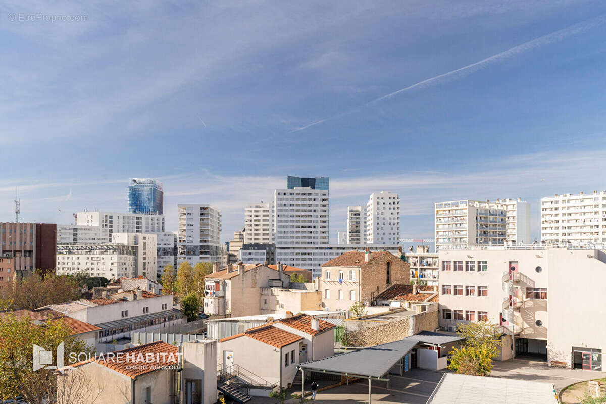 Appartement à MARSEILLE-3E