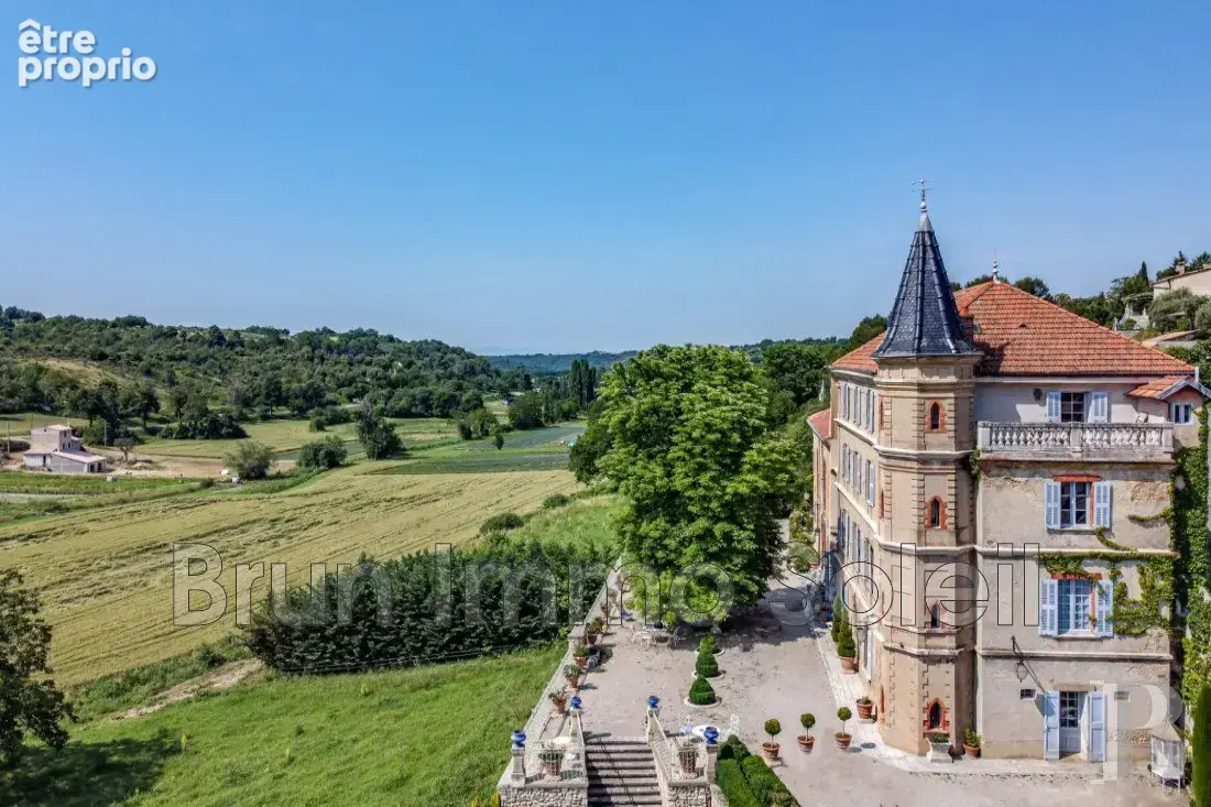 Photo Maison à Valensole au prix de 1 680 000€