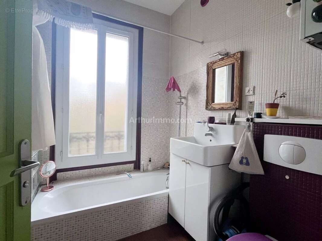 Appartement à MAISONS-ALFORT
