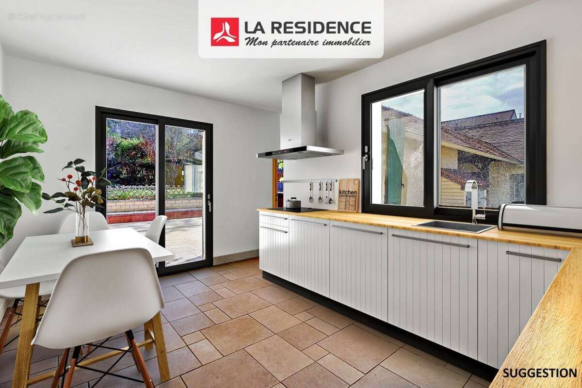 Maison 245 m² à Orgeval  - photo 9