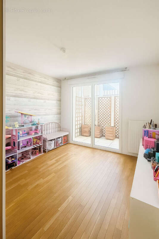 Appartement à IVRY-SUR-SEINE