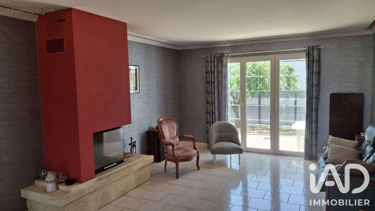 Maison 145 m² à Angers  - photo 4