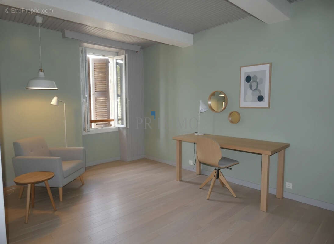 Appartement de plain pied sur 234 m2 de terrain avec garage et cave le thoronet - photo 9