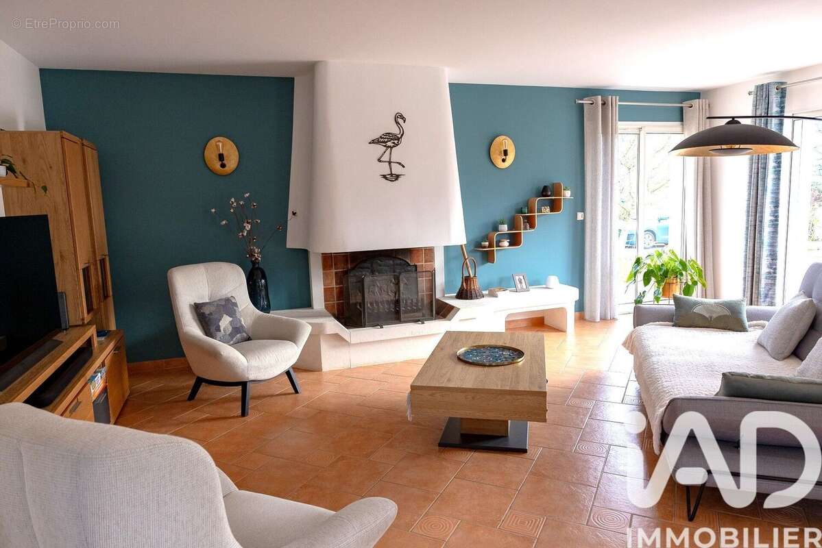 Maison 264 m² à Autouillet  - photo 3