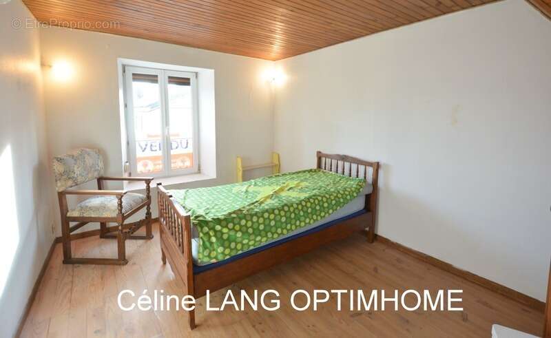 Maison à FRANCHEVAL