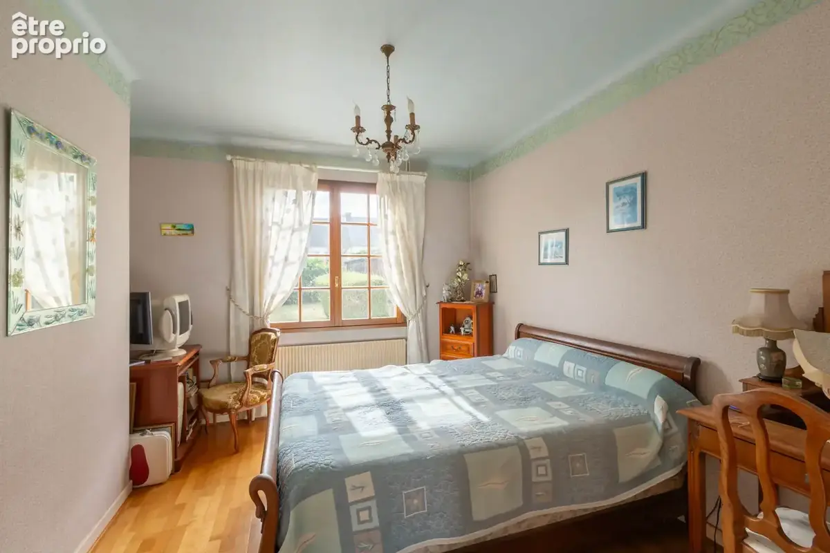 Maison de plain-pied sur 1200m² de terrain - bourg de langueux - photo 13