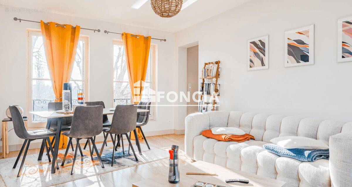 Appartement à CHINON