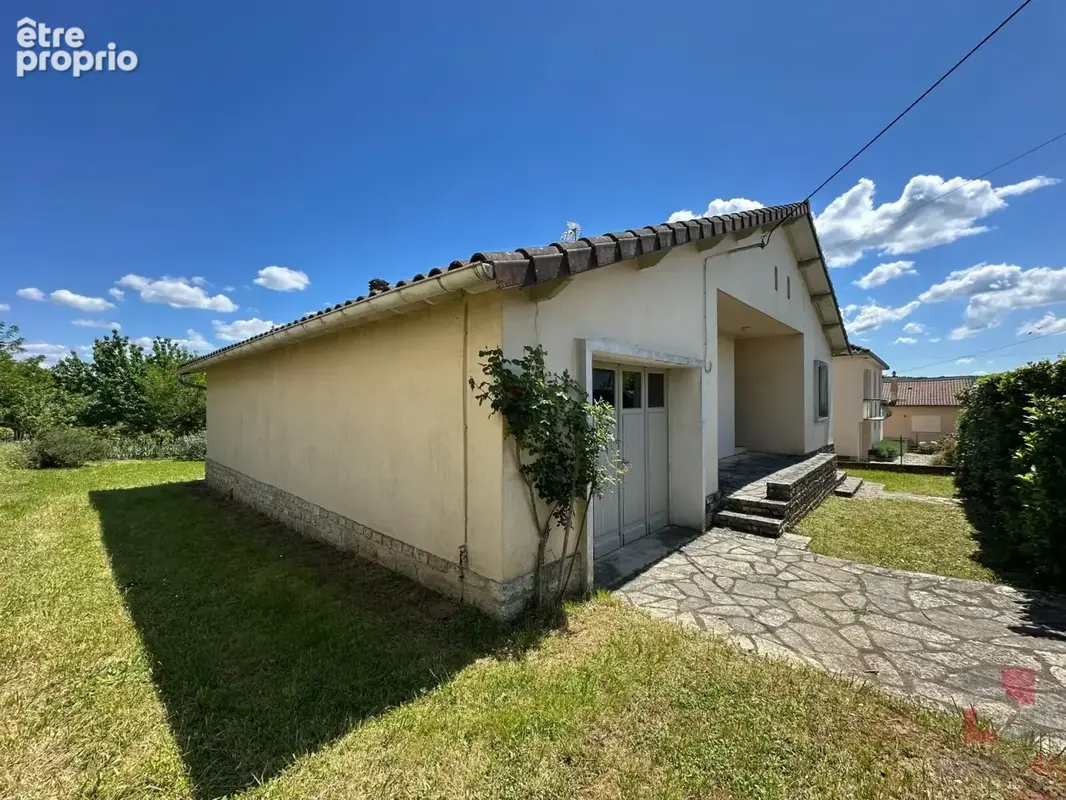 Maison à PRAYSSAC