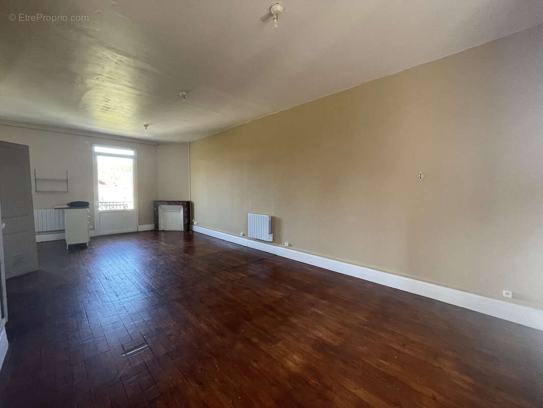 Appartement à VICHY