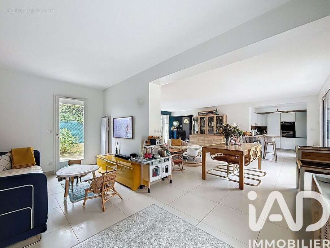 Photo 6 - Maison à CLAMART