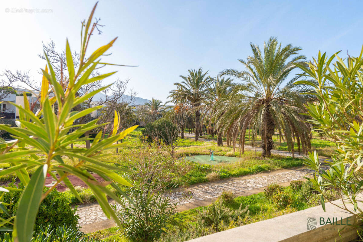 Appartement à MARSEILLE-8E