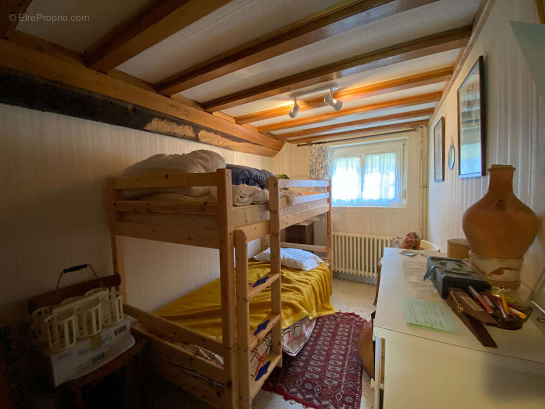 Maison à CHAMPSECRET