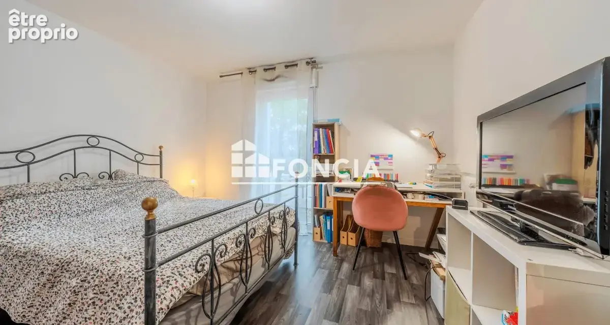 Appartement T2 avec parking privé en s/sol - photo 4