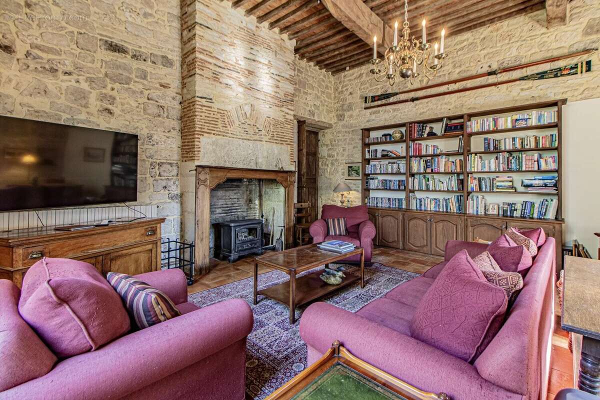 Maison à TOURNON-D&#039;AGENAIS