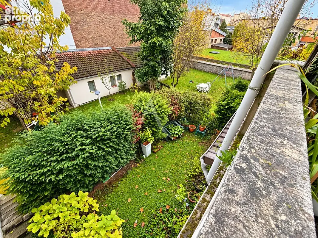 Appartement triplex atypique rare et plein de charme. - photo 11