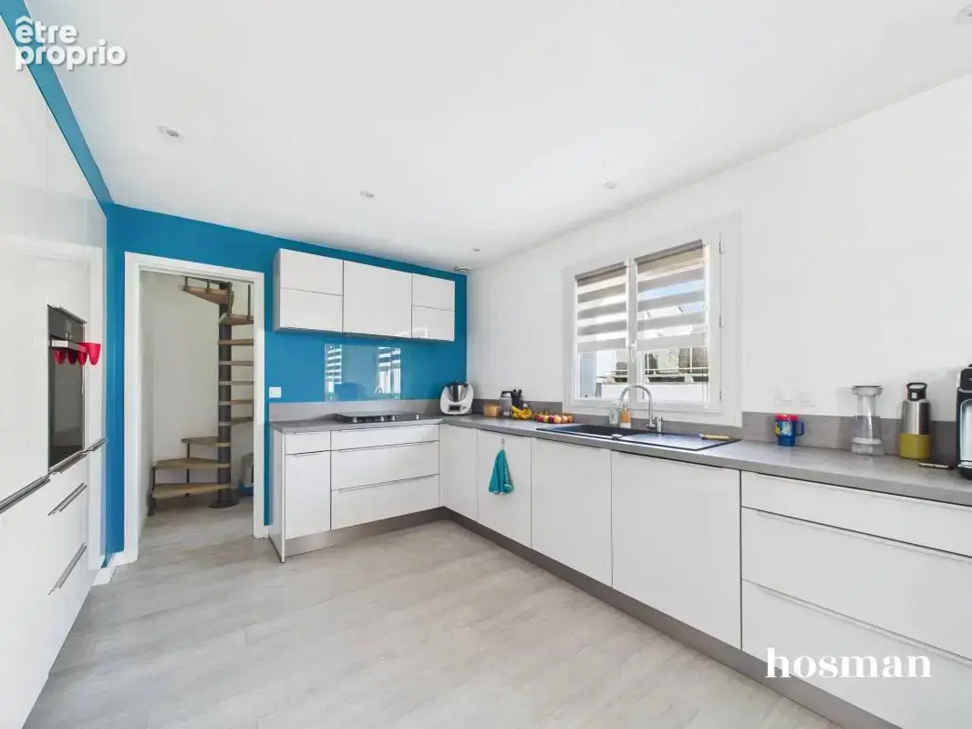 Appartement duplex T3bis de 111m2 au sol et 84m2 en carrez - Terrasse et garage - Avenue Albert Camus à Saint-Herblain - photo 6