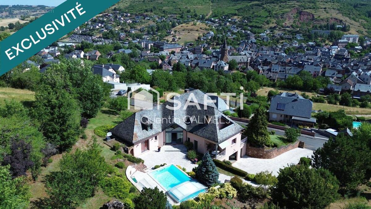 Photo 1 - Maison à MARCILLAC-VALLON