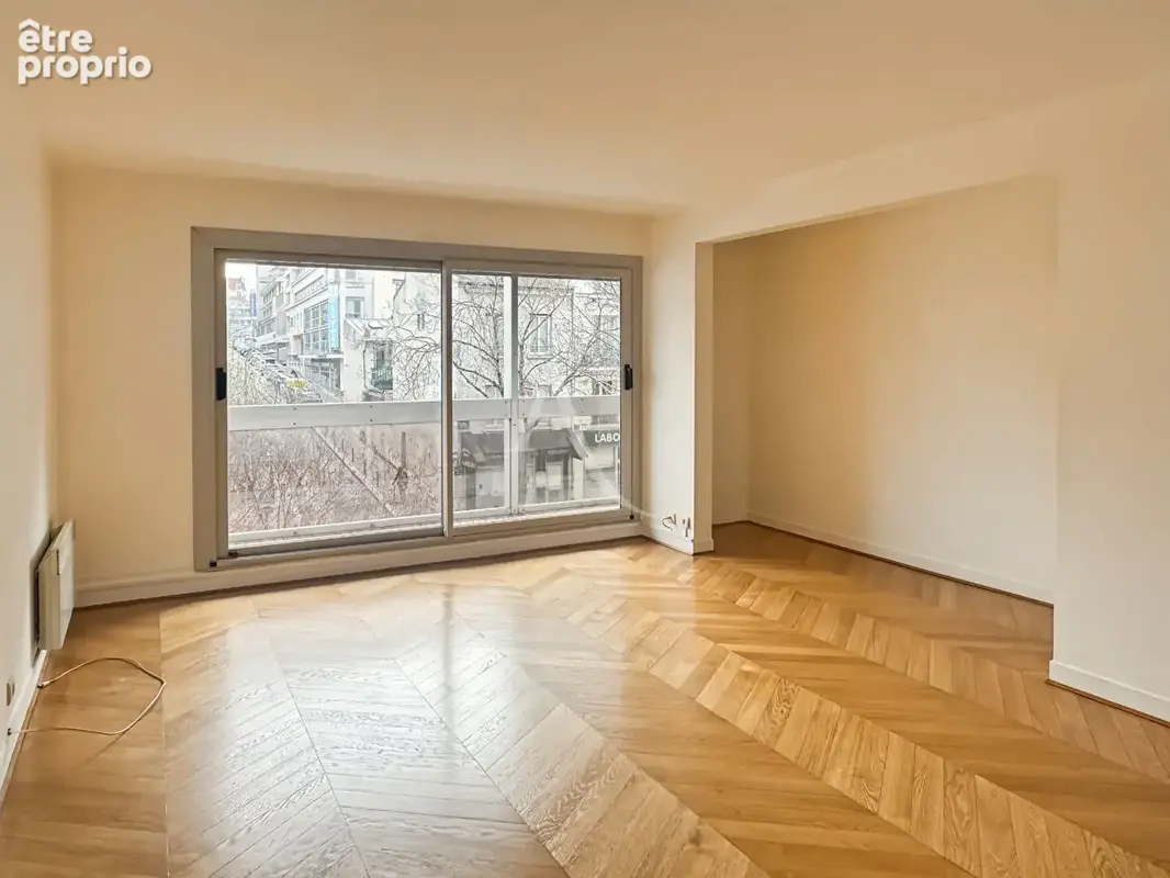 Appartement Paris 3 pièces 70m² + Balcon de 12m² - photo 6