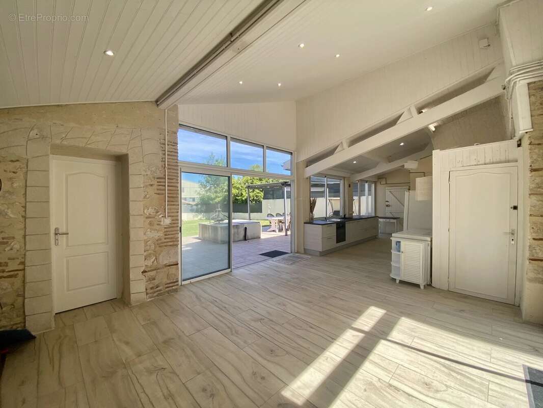 Maison à VILLENEUVE-SUR-LOT