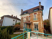 Maison à ROSNY-SOUS-BOIS