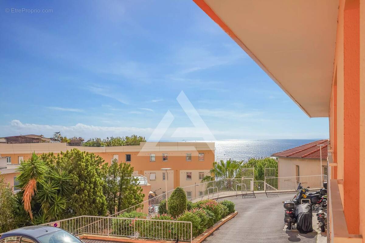 Appartement à CAP-D'AIL