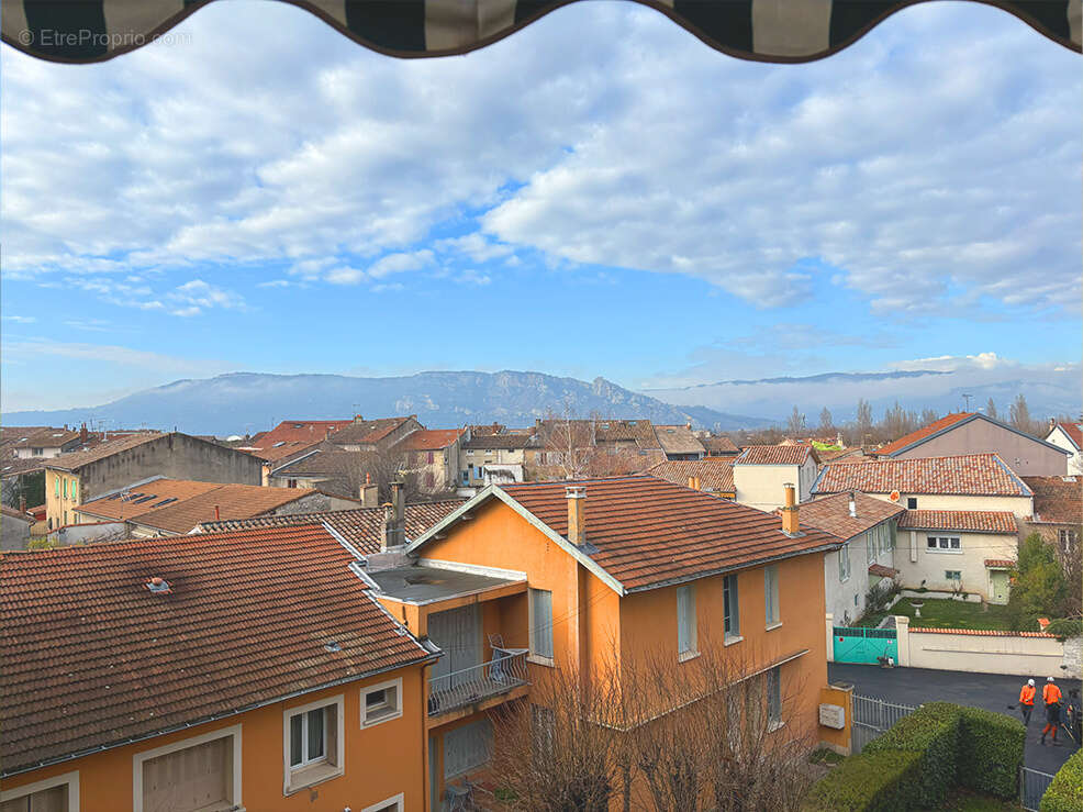 Appartement à BOURG-LES-VALENCE