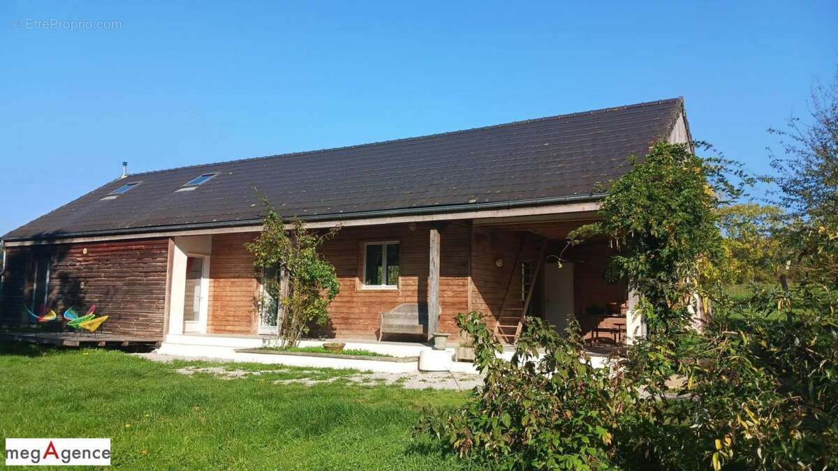 Maison à SAINT-DENIS-D&#039;AUTHOU