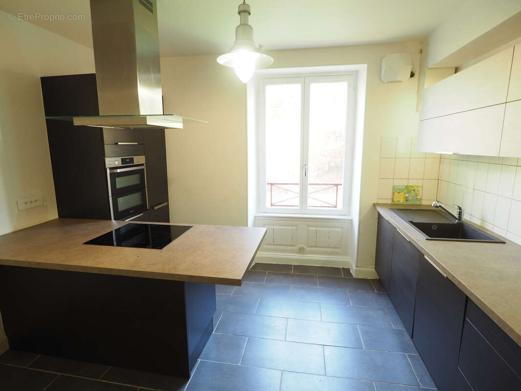 Appartement à SERMAMAGNY