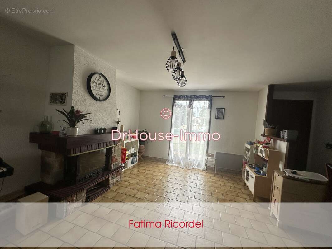 Maison à LE HAILLAN