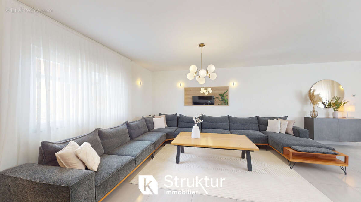 Appartement à FAMECK