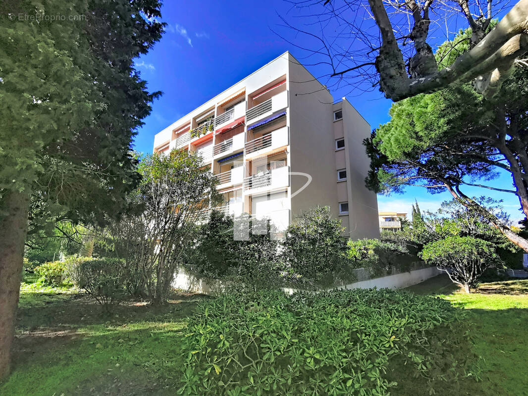 Appartement à FREJUS