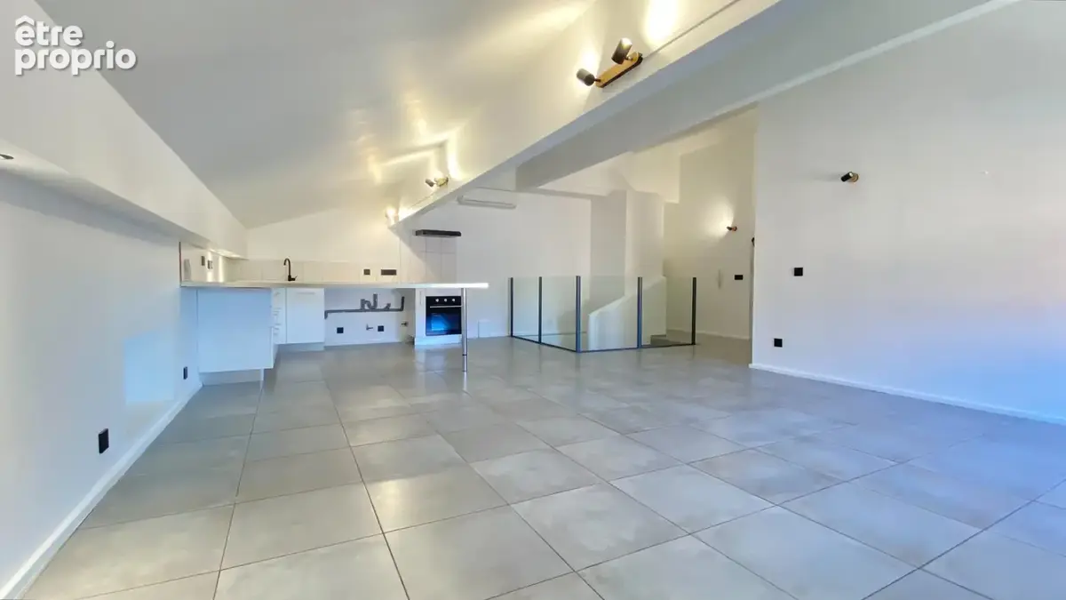 T4 Esprit Loft de 85 m2 Fréjus - photo 3
