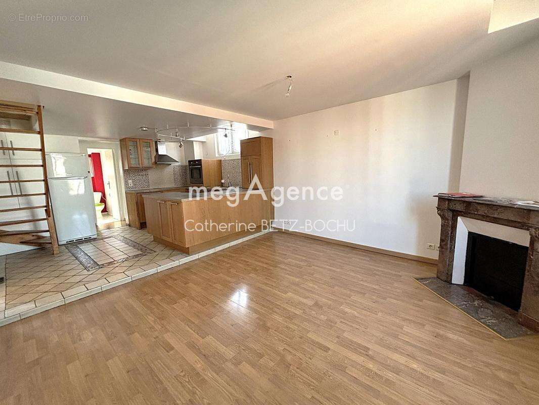 Appartement à GENNEVILLIERS